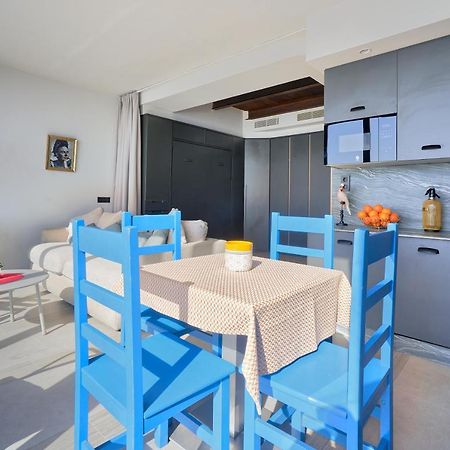 Frida Pahlo Apartment Малага Екстериор снимка