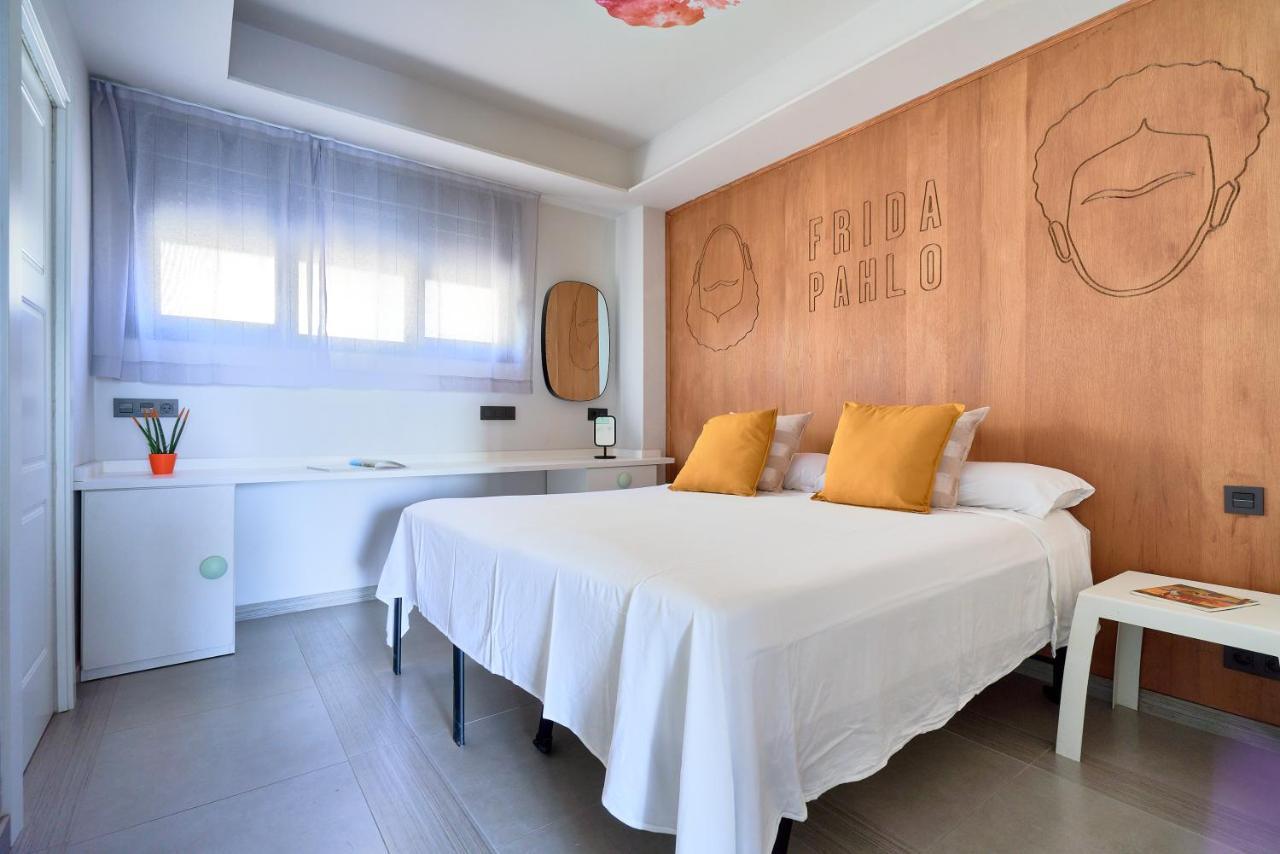 Frida Pahlo Apartment Малага Екстериор снимка
